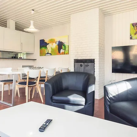 Home- Free Water Park Access