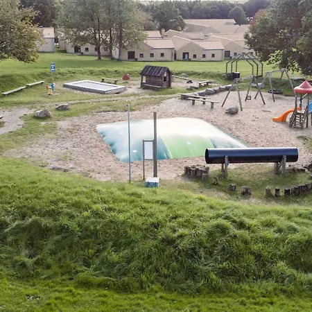 Home- Free Water Park Access 米泽尔法特